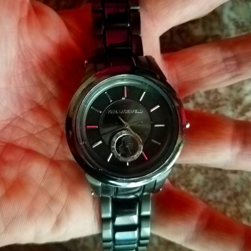 Karl lagerfeld watch